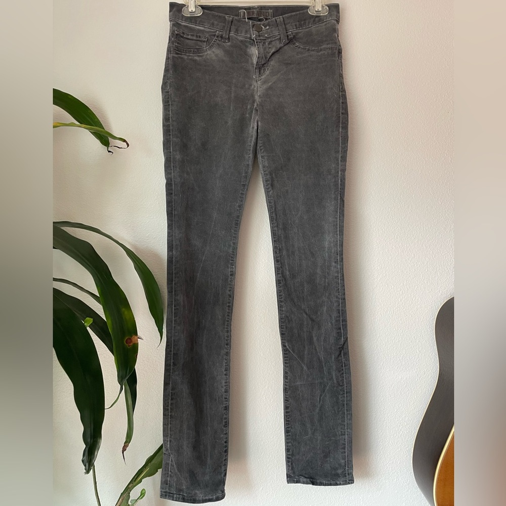 Women’s J Brand low rise Skinny jeans size 26